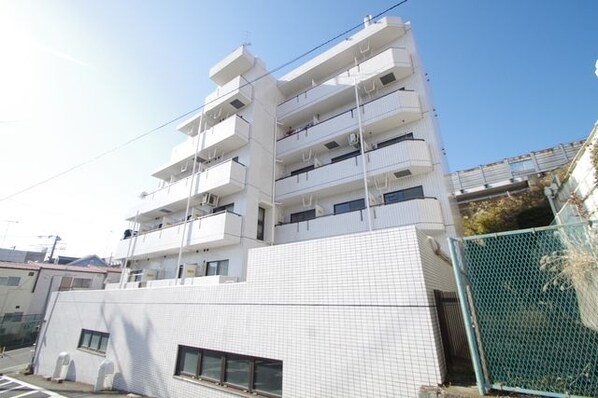 サンマールかしわ台の物件外観写真